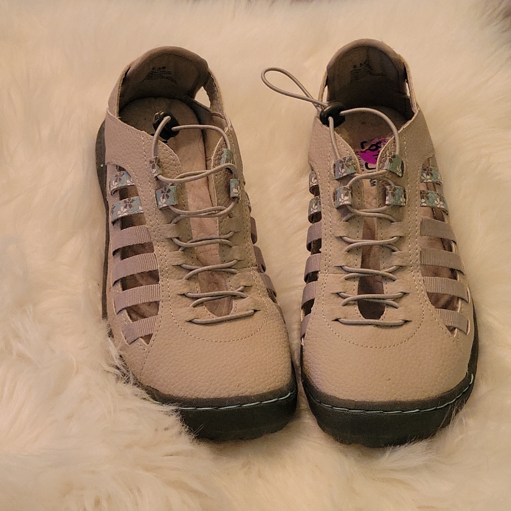 Jambu- worn once- cute summer style